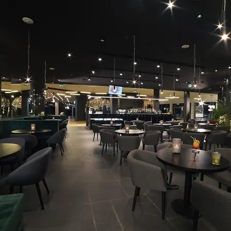 Hotel Focus Premium Conference & 4*