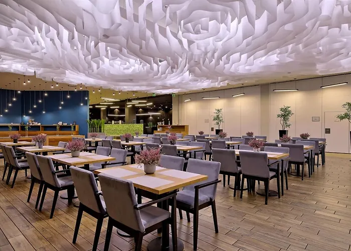 Focus Premium Conference &