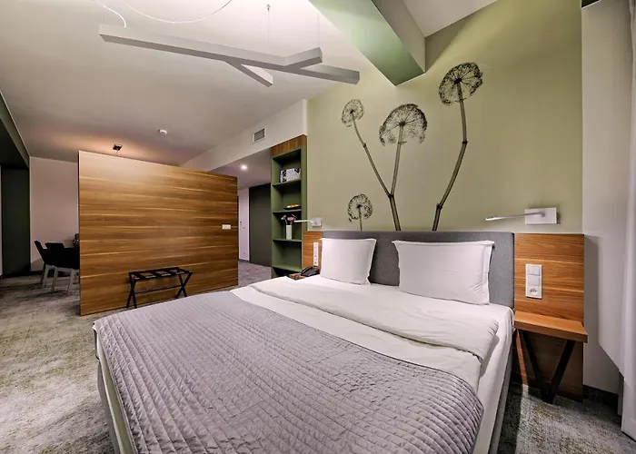 Focus Premium Conference & 4*