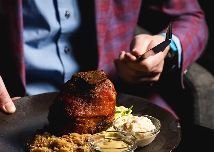 Focus Premium Conference & 4*