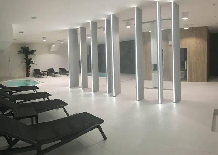 Focus Premium Conference & 4*