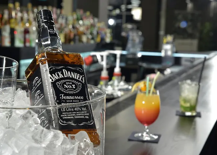 酒店 Focus Premium Conference & 4*